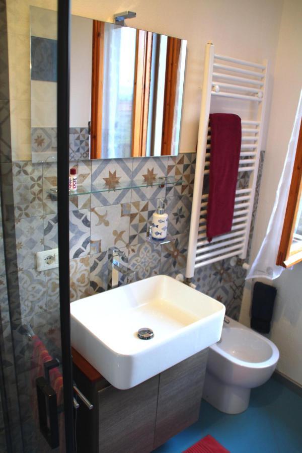 B&B Des Artistes Borzano Dış mekan fotoğraf